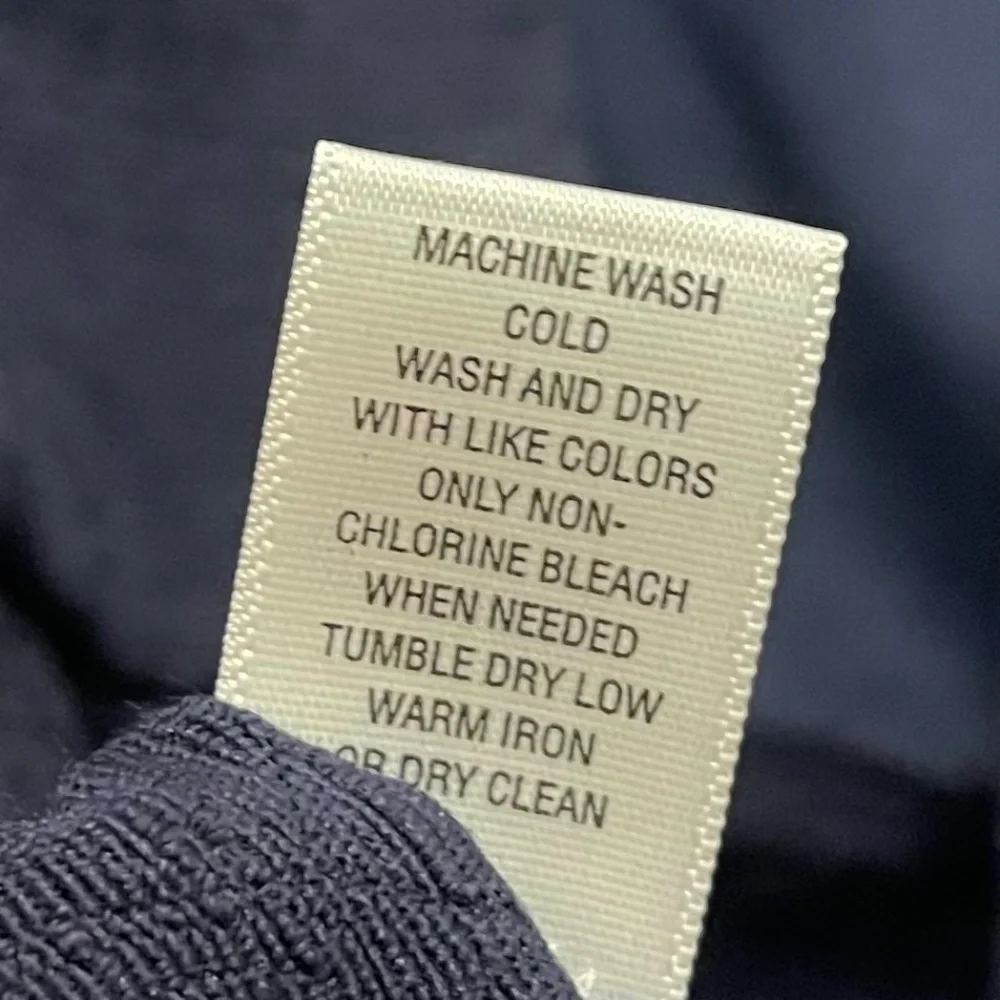 Banana Republic Navy Textured Peplum Shell Top - Picture 6 of 9